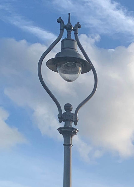 Seafront Lamp