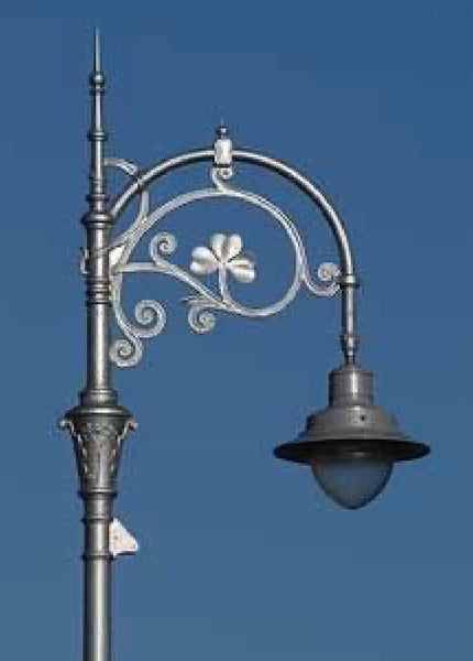 1 Shamrock Street Lamp